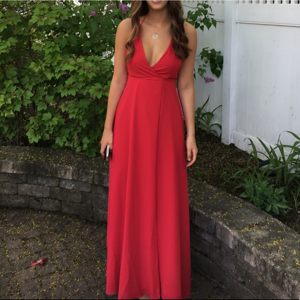Beautiful Aidan Mattox long dress